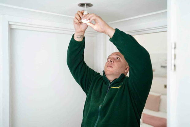 Looking for a qualified electrician in Wandsworth?